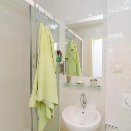 Little Brothers - Two Bedroom